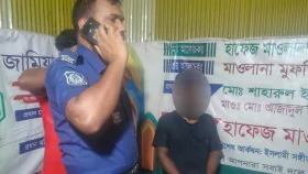 সাঘাটায় ছাত্রকে ধর্ষণচেষ্টার অভিযোগে শিক্ষক আটক