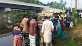 সিরাজগঞ্জে ব্রিজের নিচে বৃদ্ধের মরদেহ