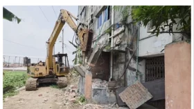 রূপগঞ্জে খাল দখলমুক্ত করতে পানি উন্নয়ন বোর্ডের উচ্ছেদ অভিযান