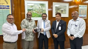 হাম মোকাবিলায় ৪ কোটি টাকার চিকিৎসা সরঞ্জাম হস্তান্তর