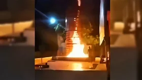 নেত্রকোনায় জুলাই স্মৃতিস্তম্ভে আগুন