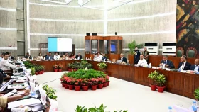 প্রস্তাবিত বাজেট অনুমোদনে চলছে মন্ত্রিসভার বিশেষ বৈঠক