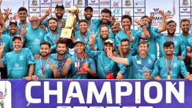 শেষ দিনের নাটকীয়তায় ১৬ বছর পর লিগ শিরোপা মোহামেডানের