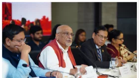 বাজেটে তথ্য-উপাত্তে ছলচাতুরীর আশ্রয় নেওয়া হয়েছে: দেবপ্রিয় ভট্টাচার্য
