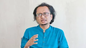 দিল্লি বিমানবন্দরে অসৌজন্যমূলক আচরণ, ফিরে আসছেন প্রধানমন্ত্রীর উপদেষ্টা