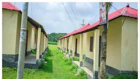 মনিরামপুরে আশ্রয়ণের ঘর এখন মাদকসেবীদের আড্ডা
