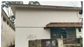 পরিবহন ব্যয়ের সংকটে খাদ্যগুদামে পড়ে আছে ৩৪০ টন চাল