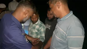 কৃষিজমি ও সড়ক ক্ষতিগ্রস্ত করায় ইউপি সদস্যকে জরিমানা
