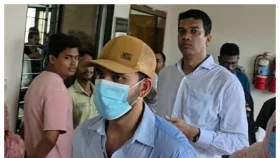 আত্মসমর্পণ করলেন  অভিনেতা যাহের আলভী