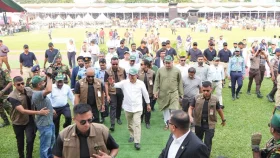 শক্তিশালী দেশ গড়ার জন্য প্রস্তুত হতে শিক্ষার্থীদের আহ্বান প্রধানমন্ত্রীর