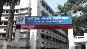 খুলনায় বি কোম্পানির ৫ সন্ত্রাসী গ্রেপ্তার