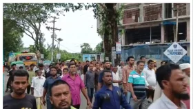কার্যক্রম নিষিদ্ধ আ&zwnj;. লীগের বিরুদ্ধে দুমকিতে বিএনপির বিক্ষোভ&nbsp;