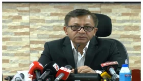 গ্যাস সংকট সমাধানে সরকার কাজ করছে: বাণিজ্যমন্ত্রী