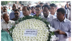 শ্রদ্ধা-ভালোবাসায় মুস্তাফা মনোয়ারকে অশ্রুসিক্ত বিদায়