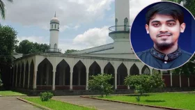&lsquo;ঢাকা বিশ্ববিদ্যালয়ের কেন্দ্রীয় মসজিদ নিয়ে রাজনীতি খোলাসা&rsquo; করলেন ডাকসু নেতা