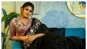 কঠিন সময়ের গল্প বললেন মৌসুমী হামিদ