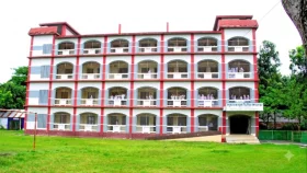 শার্টে লিখে নকল, মতলবে এইচএসসির ৭ পরীক্ষার্থী বহিষ্কার