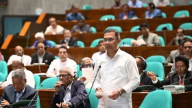 পুঁজিবাজারকে আরও শক্তিশালী করার আশ্বাস প্রধানমন্ত্রীর
