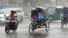 এমন টানা বৃষ্টি আর কত দিন থাকবে, জানালো আবহাওয়া অফিস