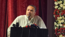 দুর্যোগ মোকাবিলায় প্রধানমন্ত্রীর ১০ পদক্ষেপ জানালেন মাহদী আমিন