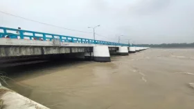 তিস্তায় বিপৎসীমার ওপরে পানি, বন্যার আশঙ্কা