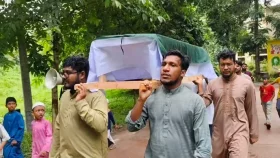 জুলাই হত্যার বিচারের দাবিতে ছাত্রশক্তির কফিন মিছিল