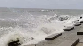 উপকূলে বৈরী আবহাওয়া, সাগর উত্তাল