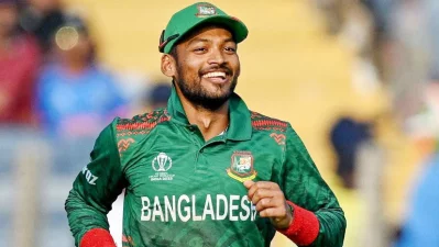 নাজমুল হোসেন শান্ত।