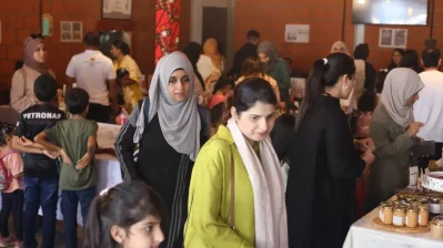 মেলায় নারী-শিশু দর্শনার্থীদের ভিড় ছিল লক্ষ্য করার মতো  