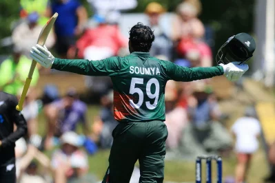নিজেকে ফিরে পাওয়া সৌম্য