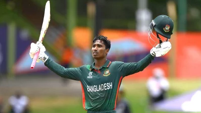 যুব বিশ্বকাপে নিজের তৃতীয় সেঞ্চুরি করেন আরিফুল ইসলাম