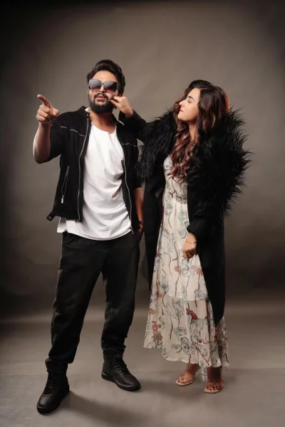 বুবলী ও সৌরভ 