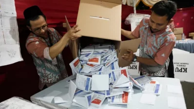 ইন্দোনেশিয়ার নির্বাচন প্রতিবারই বিশ্বজুড়ে বেশ আলোচিত হয়
