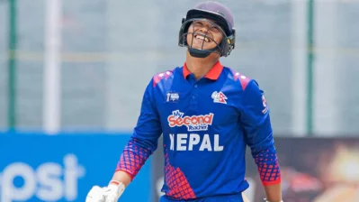 ৩৫ বলে সেঞ্চুরি হাঁকানো নেপালের কুশল মাল্লা।