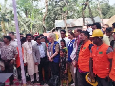 বাংলাদেশ সফররত সুইডেনের রাজকন্যা প্রিন্সেস ক্রাউন ভিক্টোরিয়া হাতিয়ার বুড়িরচর ইউনিয়নে