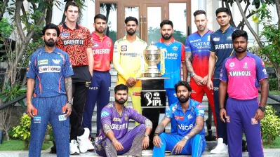 ট্রফি নিয়ে এবারের আইপিএলের ১০ অধিনায়ক