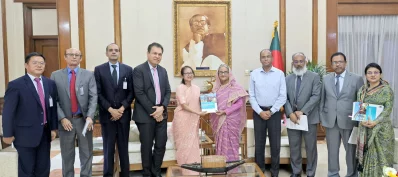 প্রধানমন্ত্রীর সঙ্গে এডিবি ভাইস প্রেসিডেন্টের সৌজন্য সাক্ষাৎ। ছবি: ফোকাস বাংলা