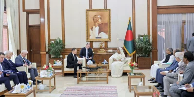 প্রধানমন্ত্রীর সঙ্গে রসাটম মহাপরিচালকের সাক্ষাৎ। ছবি: ফোকাস বাংলা