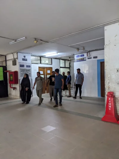 রোগীর স্বজনরা 