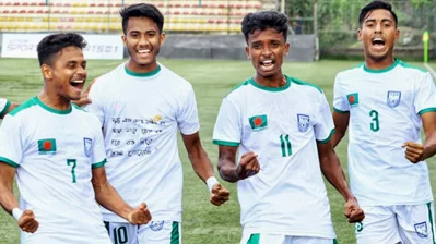 শ্রীলঙ্কার বিপক্ষে ম্যাচে গোলের পর মিরাজুল ইসলাম আলাদা একটি টি শার্ট পড়েন। সেই টি শার্ট ছিল আবু সাঈদ মুগ্ধর স্মরণে। 