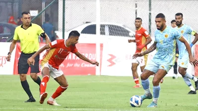 বকেয়া না পেয়ে রেফারিদের কঠোর অবস্থান।