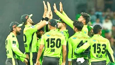 রিশাদ হোসেন নেন এক উইকেট