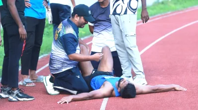 মাসল পুল হলে ট্র্যাকেই লুটিয়ে পড়েন ইমরানুর