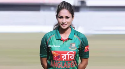 জাতীয় দলের বাইরে থাকা তারকা পেসার জাহানারা আলম।