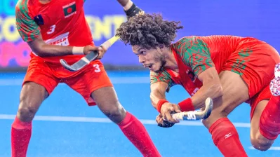 হকি মাঠে দুর্দান্ত আমিরুল