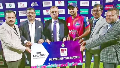 এবারের বিপিএলে প্রথম ম্যাচ সেরা নাজমুল হাসান শান্ত
