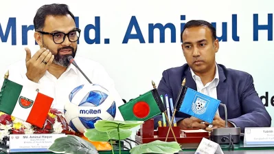 ক্রীড়া প্রতিমন্ত্রীর সঙ্গে তাবিথ আউয়াল 