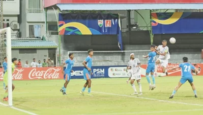 ৯০ মিনিটের খেলার মুহূর্ত 