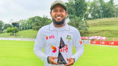 সিরিজ সেরা মুশফিকুর রহিম 