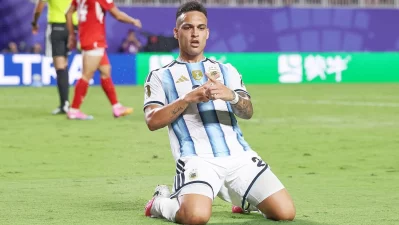 লাউতারো মার্তিনেজ জয় নিশ্চিত করেন